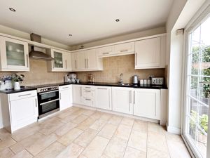 Kitchen- click for photo gallery